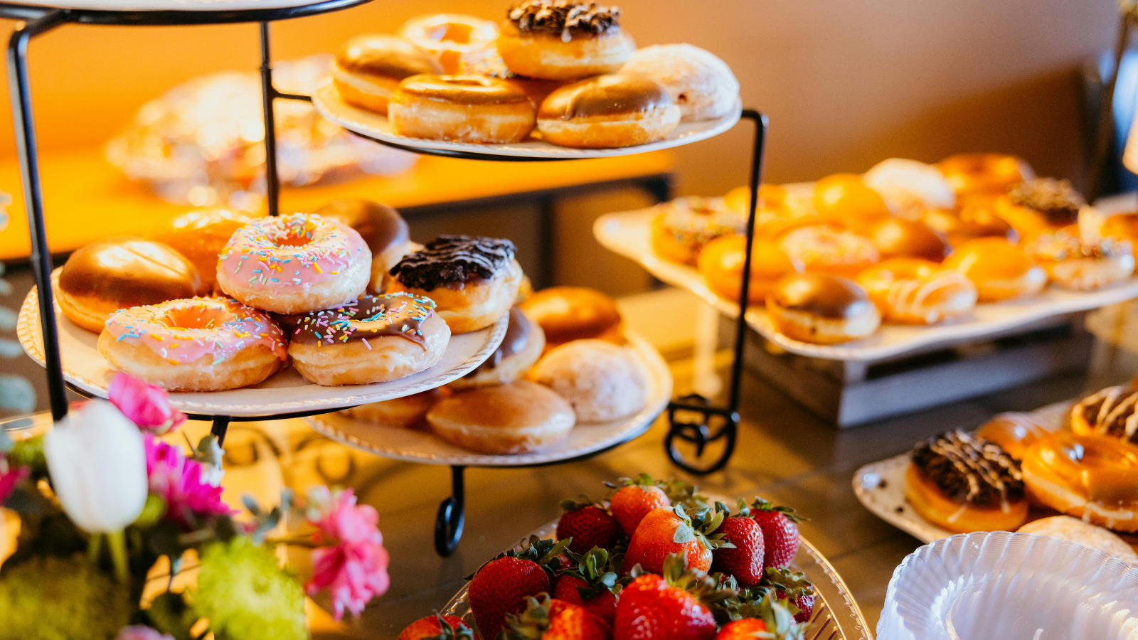 מגשי אירוח לשבת בבוקר